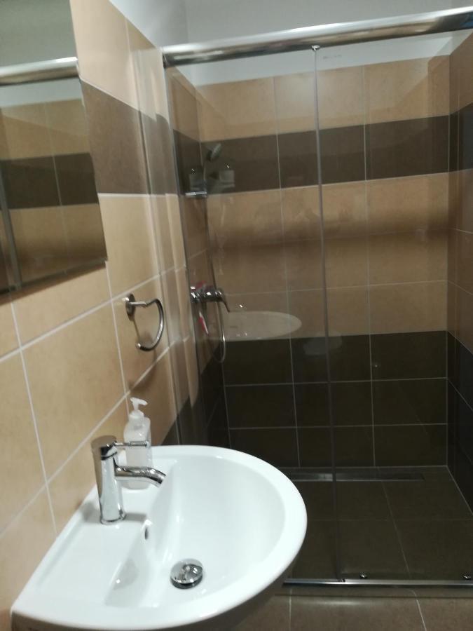 Penzion Sapara Velke Bilovice Bagian luar foto